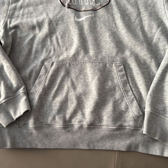 Nike Woman’s Varsity French Terry Hoodie in Heather Gray. Size S Oversized. - Picture 3 of 8
